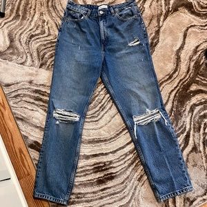 Zara ripped mom jeans